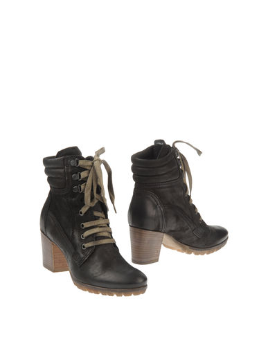 ZOOM MANAS - Ankle boots