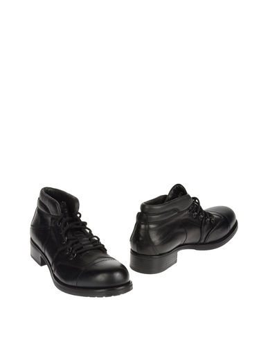 ZOOM DÉBUT - High-top dress shoe