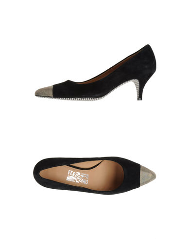 ZOOM SALVATORE FERRAGAMO - Closed-toe slip-ons