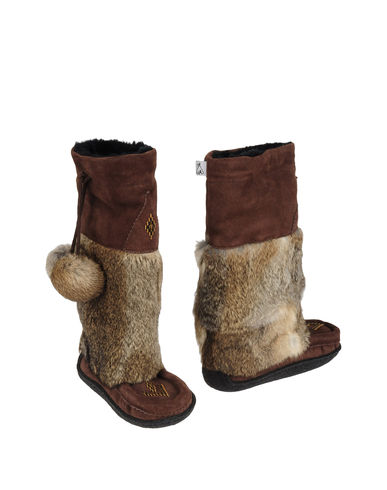 ZOOM MUKLUKS CANADA - Boots