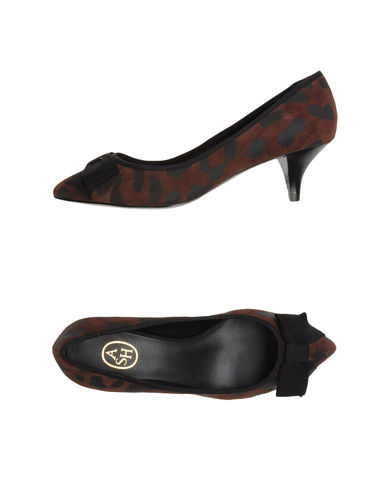 ZOOM ASH - Closed-toe slip-ons