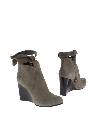 ZOOM COSTUME NATIONAL - Ankle boots
