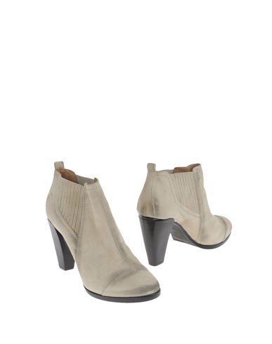 ZOOM COSTUME NATIONAL - Ankle boots
