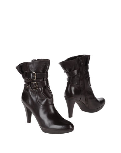 ZOOM STUART WEITZMAN - Ankle boots