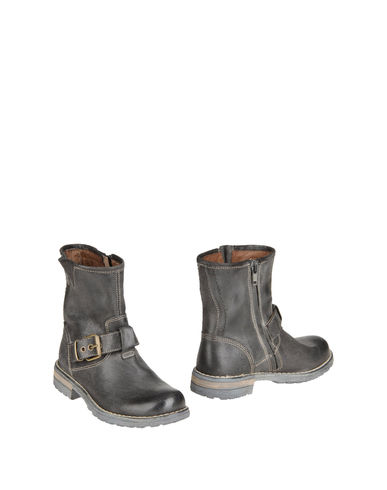 ZOOM MOMINO - Ankle boots