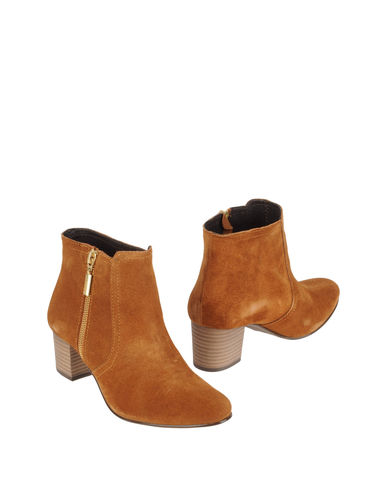 ZOOM LES PETITES PARISIENNES - Ankle boots