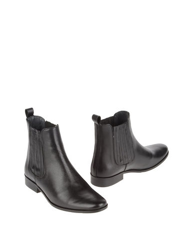 ZOOM LES PETITES PARISIENNES - Ankle boots