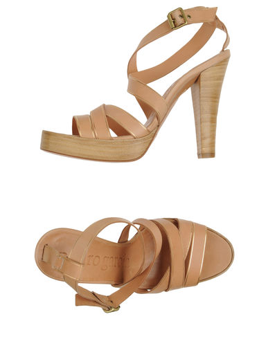 ZOOM PEDRO GARCÍA - Platform sandals