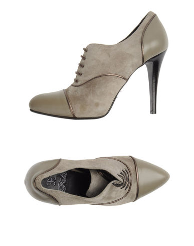 ZOOM FABI - Lace-up shoes