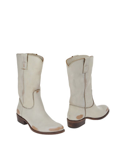 ZOOM MOMA - Boots