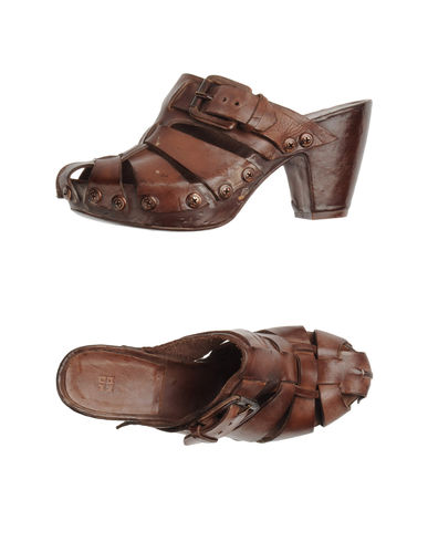ZOOM MOMA - Mules