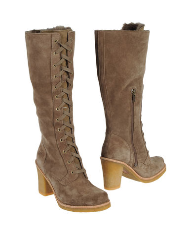 ZOOM UGG AUSTRALIA - High-heeled boots