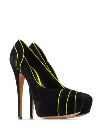 Pumps - CASADEI