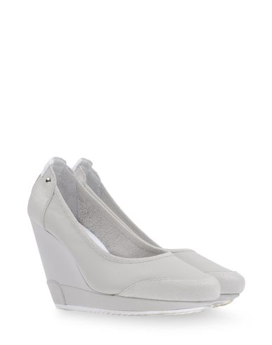 ZOOM ADIDAS SLVR - Closed-toe slip-ons