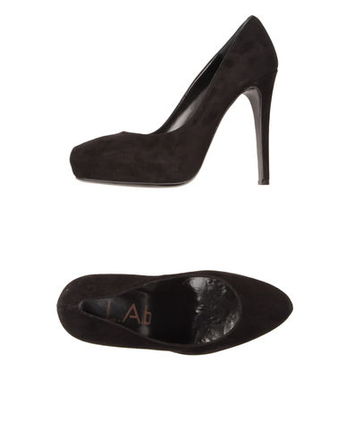 ZOOM L.A.b - Closed-toe slip-ons