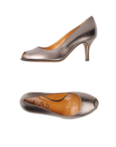 ZOOM L.A.b - Closed-toe slip-ons