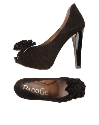 ZOOM PACO GIL - Closed-toe slip-ons