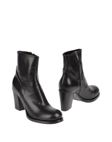 ZOOM STRATEGIA - Ankle boots