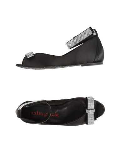 ZOOM PEDRO GARCÍA - Peep-toe ballet flats