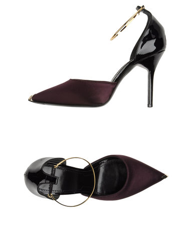ZOOM GIVENCHY - Closed-toe slip-ons