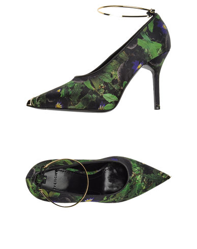 ZOOM GIVENCHY - Closed-toe slip-ons