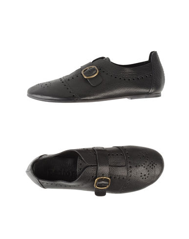 ZOOM PEDRO GARCÍA - Moccasins