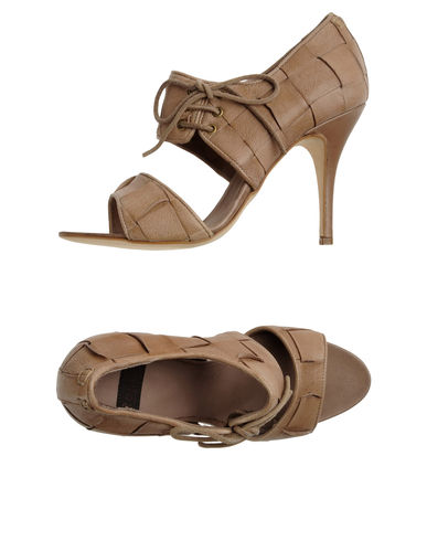 ZOOM RAPARO - High-heeled sandals
