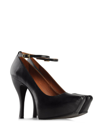 Zapatos de salón - McQ