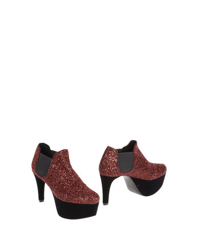 ZOOM PEDRO GARCÍA - Ankle boots