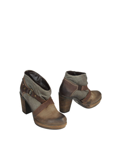 ZOOM DIESEL - Ankle boots