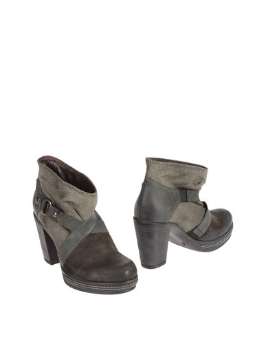 ZOOM DIESEL - Ankle boots