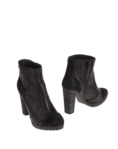 ZOOM DIESEL - Ankle boots