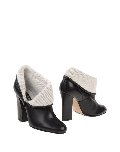 ZOOM CASADEI - Ankle booties