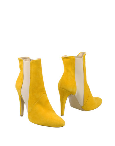 ZOOM STEFANEL - Ankle boots