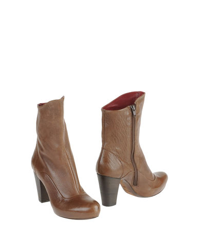 ZOOM ALTO GRADIMENTO - Ankle boots