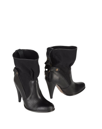 ZOOM DIESEL BLACK GOLD - Ankle boots