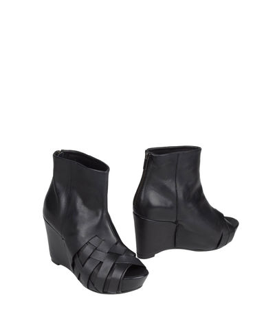 ZOOM DIESEL BLACK GOLD - Ankle boots