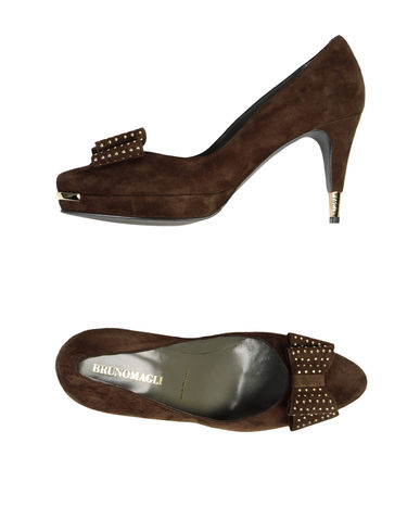 ZOOM BRUNO MAGLI - Platform courts