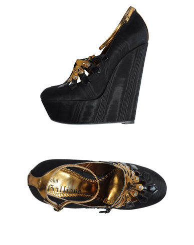ZOOM JOHN GALLIANO - Wedge