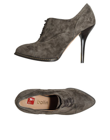 ZOOM BALLIN - Lace-up shoes