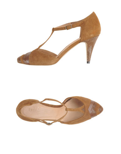 ZOOM SESSUN - Closed-toe slip-ons