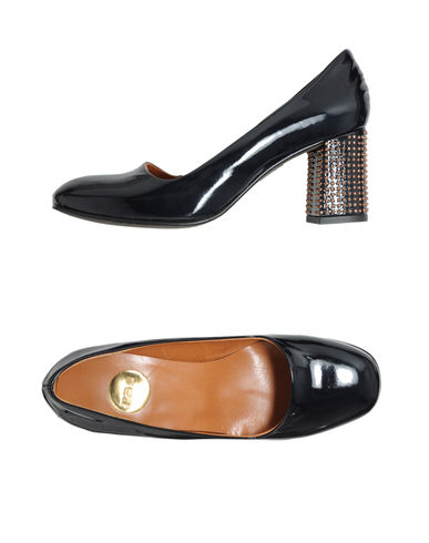 ZOOM RAS - Closed-toe slip-ons
