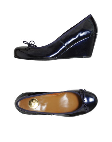 ZOOM RAS - Closed-toe slip-ons