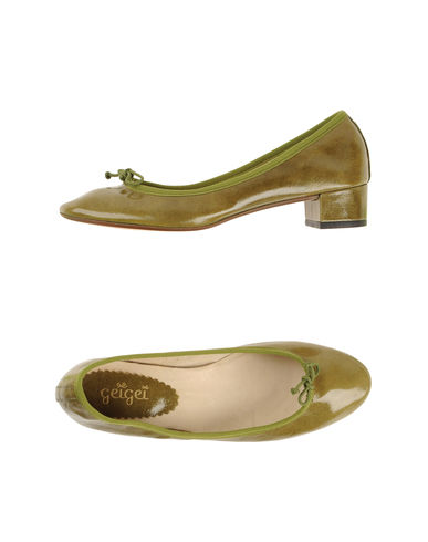 ZOOM GEI GEI - Closed-toe slip-ons