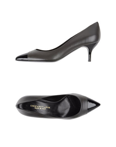 ZOOM SIGNATURE - Closed-toe slip-ons
