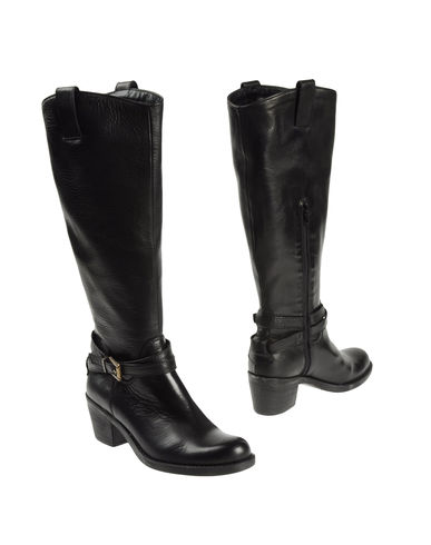 ZOOM GESTE PROPOSITION - Boots