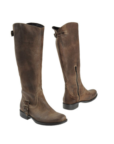 ZOOM GESTE PROPOSITION - Boots