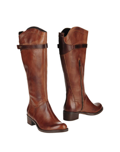 ZOOM GESTE PROPOSITION - Boots