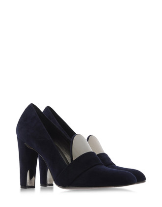 Loafers - STUART WEITZMAN