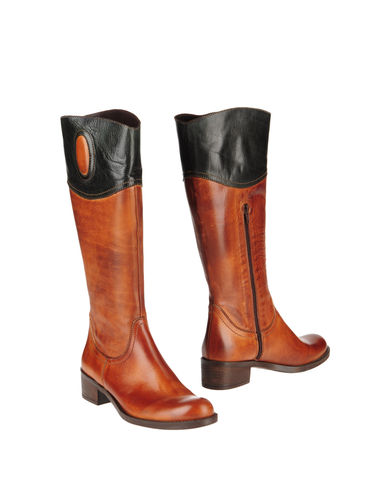 ZOOM GESTE PROPOSITION - High-heeled boots